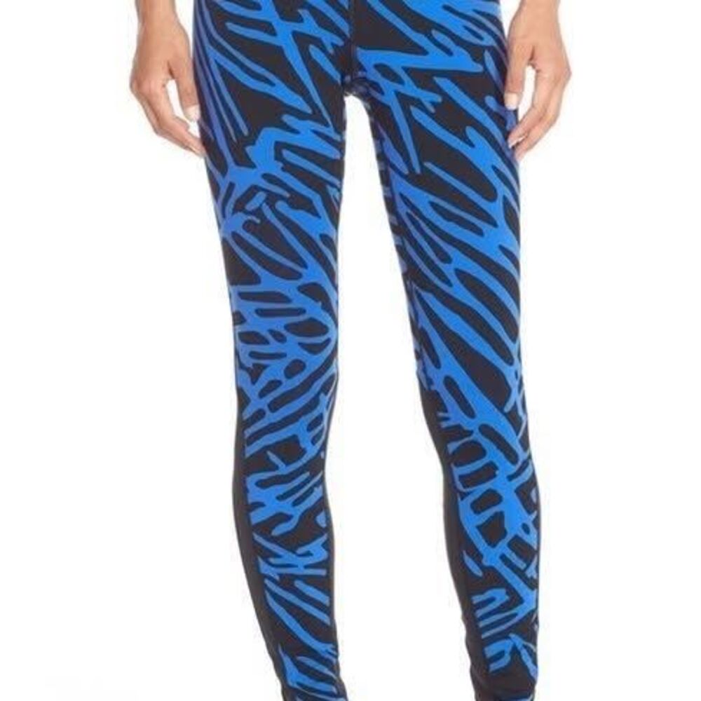 Nike Epic Lux Palm-Print Performance Size S